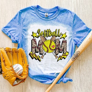 Gekreuzte Fledermäuse Softball Mom T-Shirt - Gebleichtes Baseball T-Shirt - Softball Mama Shirt - Softball Mama Shirt - Softball Mama