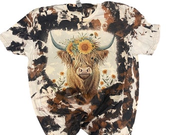 Sunflower Highland Cow Shirt - Cow T-shirt - Cowhide Bleach Crewneck tee shirt - Howdy Shirt -Western Wear - Cow Print Cowgirl