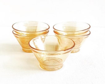 A vintage set of glass dessert bowls in original box by Boots circa 1980/'s