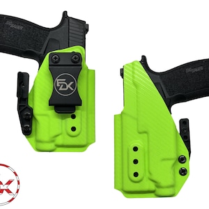 Sig Sauer P365 XMacro w/Streamlight TLR7 Sub (1913) Attachment - Inside the Waistband (IWB) Carbon Fiber Kydex Holster
