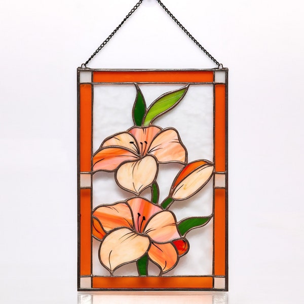 Panneau de vitrail Lily Flower Cadeau Orange Fenêtre Suspendue Vitrail Suncatcher Cadeau de décoration murale pour Motif Peinture inhabituelle