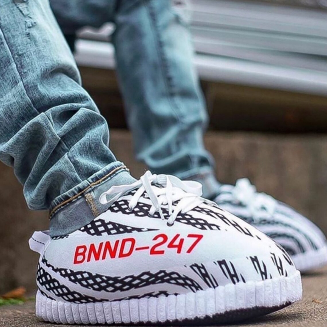 yeezy zebra house slippers
