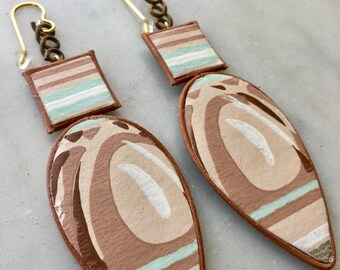 Egg & Dart Statement Earrings - Lightweight Dangle -  Mid-century Modern Vintage Wallpaper Border Trim