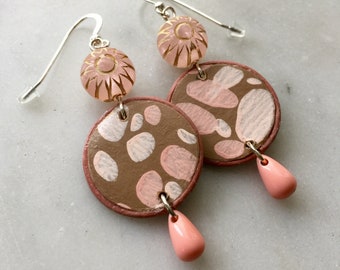 Pebble Beach (small) Statement Earrings - Lightweight Dangle -  Mid-century Modern Vintage Wallpaper Border Trim