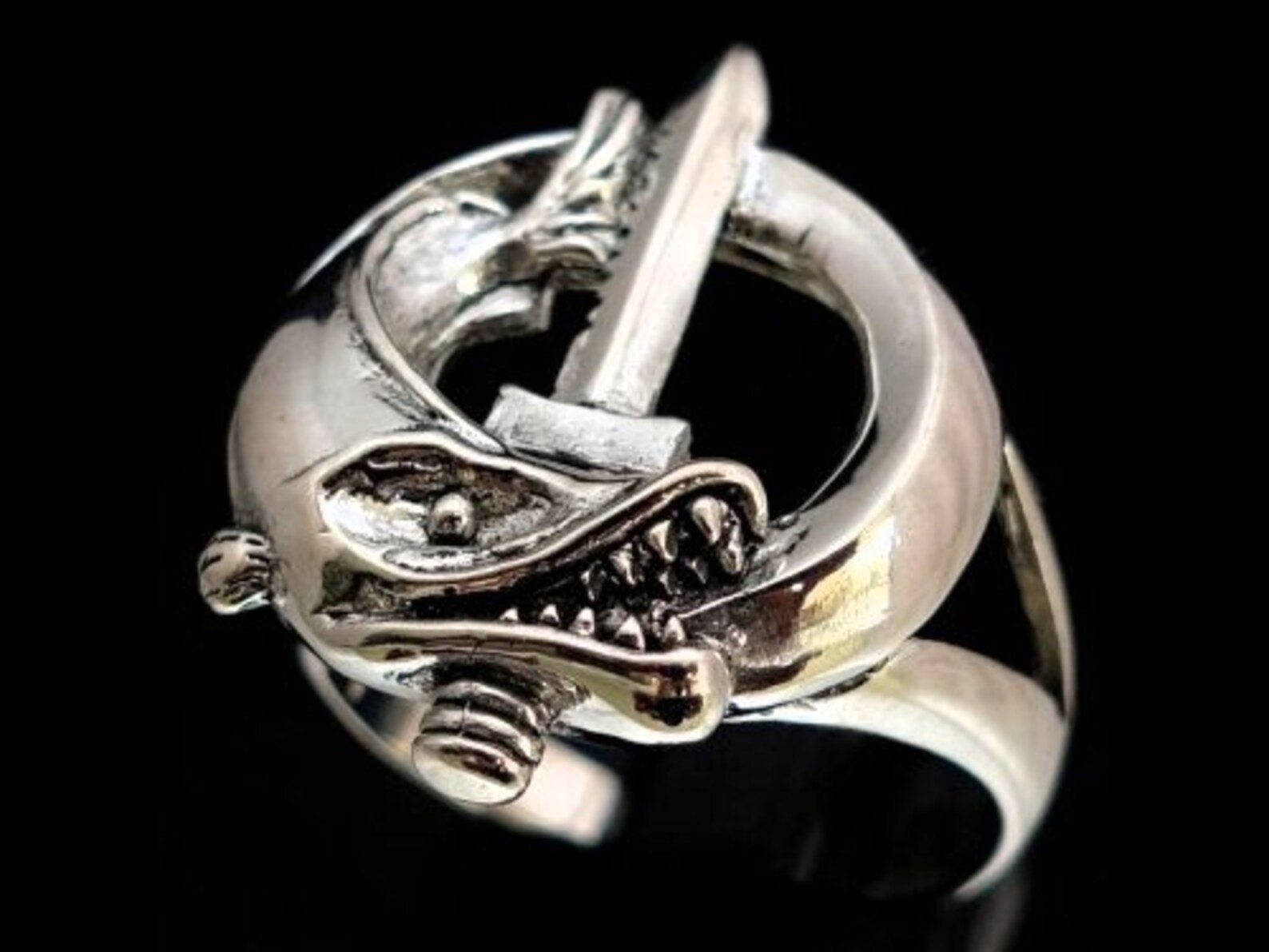 Legionaries Rings Sterling Silver French Foreign Legion Ring: Army Coat of Arms France ...