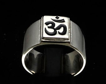 Sterling silver Buddhist ring Ohm symbol Buddhism in Black enamel on square high polished 925 silver