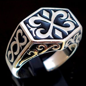 Bague en argent sterling calligraphie médiévale lettre X croix avec émail noir bague pour homme en argent 925 poli