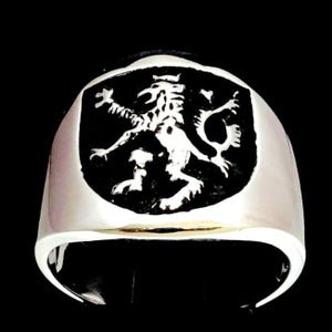 Antiqued Sterling silver ring Scottish Rampant Lion on Shield Medieval Scotland coat of arms high polished 925 silver