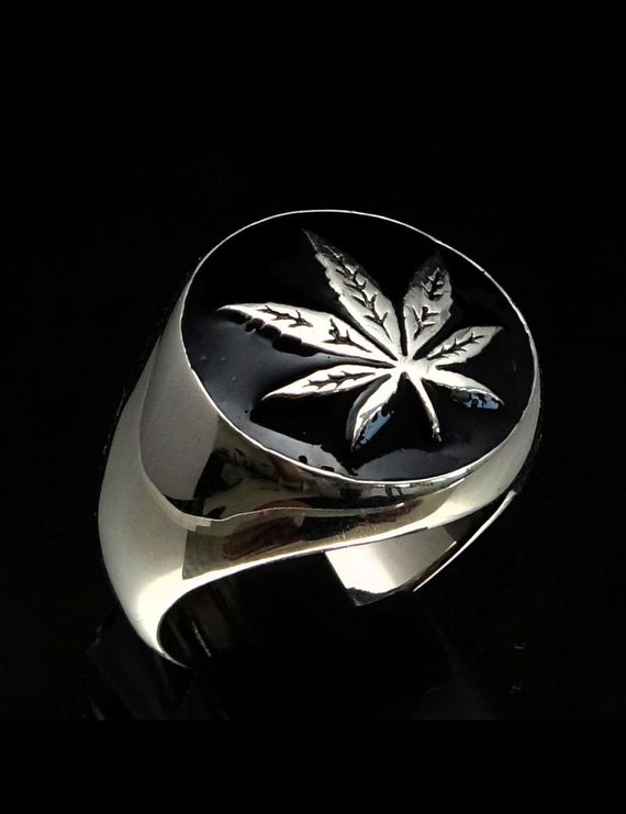 Men's High Polish 925 Sterling Silver Marijuana Leaf Ring - Cannabis Weed Pot Leaf Design (Size 15.5)