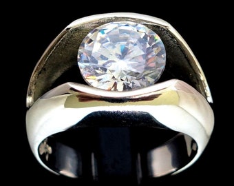 Sterling silver Solitaire ring with a Stunning sparkling White CZ stone high polished 925 silver