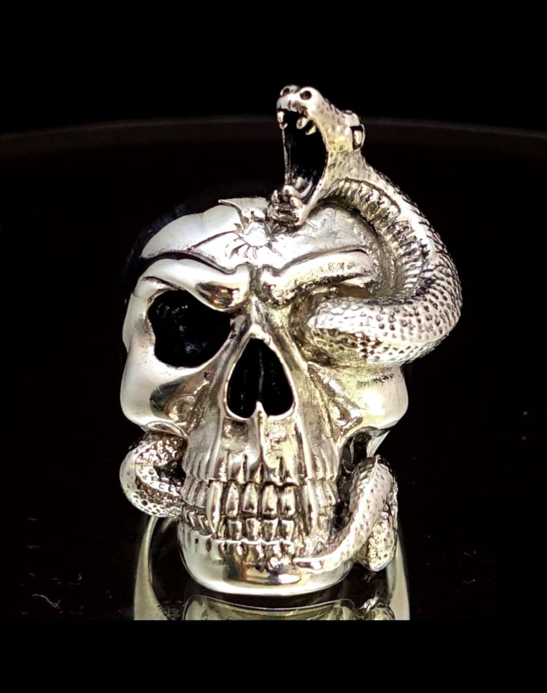 新品■ STOP LIGHT Skull Snake Ring with18K Sterling Silver Skull Ring: Snake Through Eye, Antiqued Mens