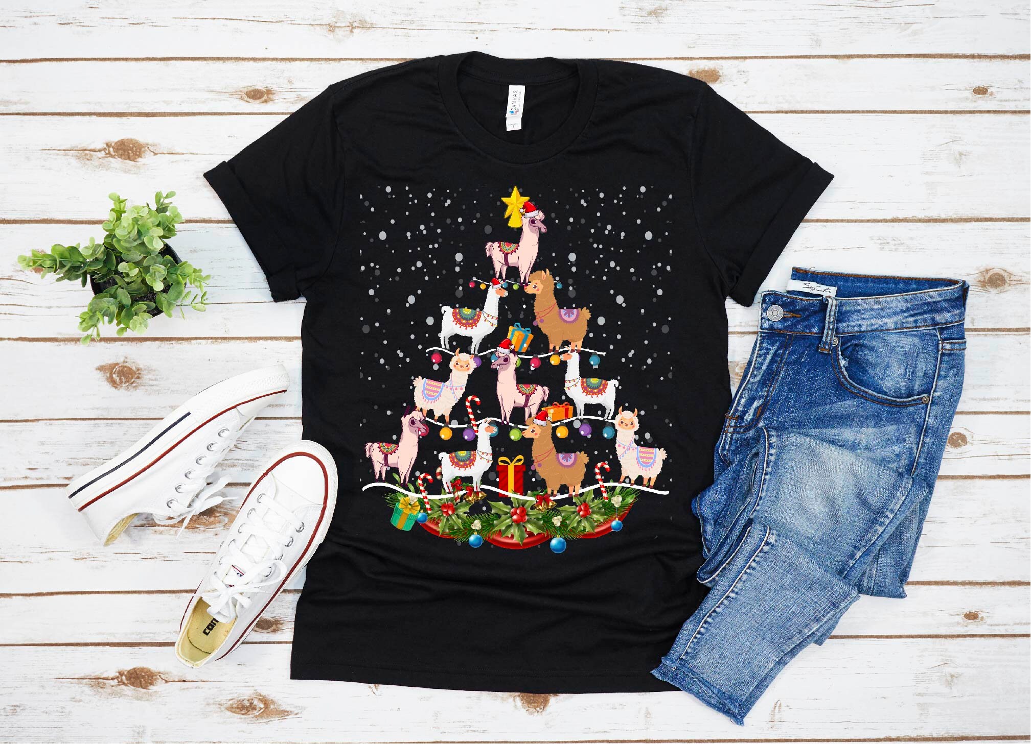 Llama Christmas Tree Santa Hat Xmas Gift T-Shirt