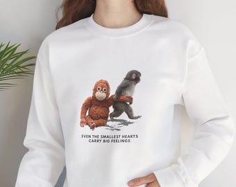 Sudadera Punch Baby Monkey / Incluso los corazones más pequeños albergan grandes sentimientos. Juguete de peluche Baby Monkey, Gráfico de mono,