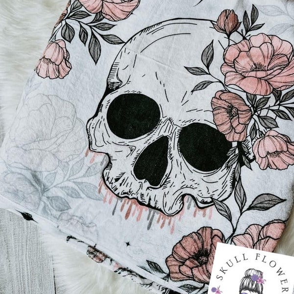 Eternal Bloom Skull Quilted Blanket NCU0TL1938