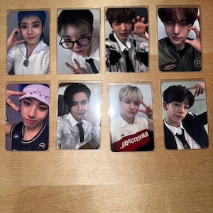 8turn Official photocards