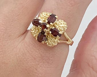 14K VINTAGE DESIGN RING