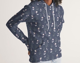 Women's Winter Puffins Hoodie | Cute Hoodies | Bird Gifts | Winter Hoodie | Soft Quality Hoodie | Christmas | Puffin Gifts | Gifts for Her