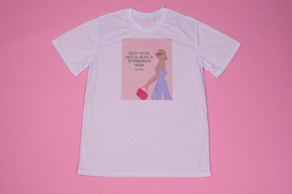 Graphic T-shirt Coco Chanel Quote 