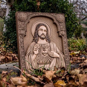 Sacred Heart Wooden Icon: Catholic Christian Wall Art, Maple Jesus Art