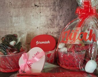 Personalized Valentines Day Gifts-Valentines Day Gift Bags, Valentines Bows, Valentines Day Baskets Grass and Buckets