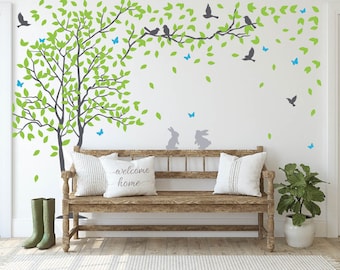 Blowing Tree Vinyl Aufkleber, Baum mit Blättern Wandtattoo, Blowing Baum mit Vögeln und Schmetterlingen, Kinderzimmer Baum Wandtattoo für Schlafzimmer