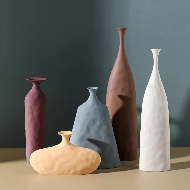 Ceramic Porcelain Decorative Vases Red Colors High Quality Modern Desktop Decors 