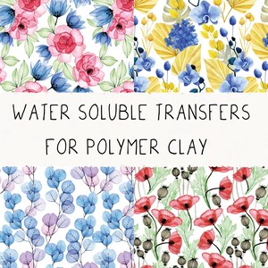 Peut inclure: Quatre feuilles de papier transfert soluble à l'eau pour la pâte polymère. Les feuilles présentent différents motifs floraux, notamment des fleurs roses et bleues, des feuilles jaunes et des coquelicots rouges.