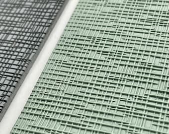 Crosshatch texture mat