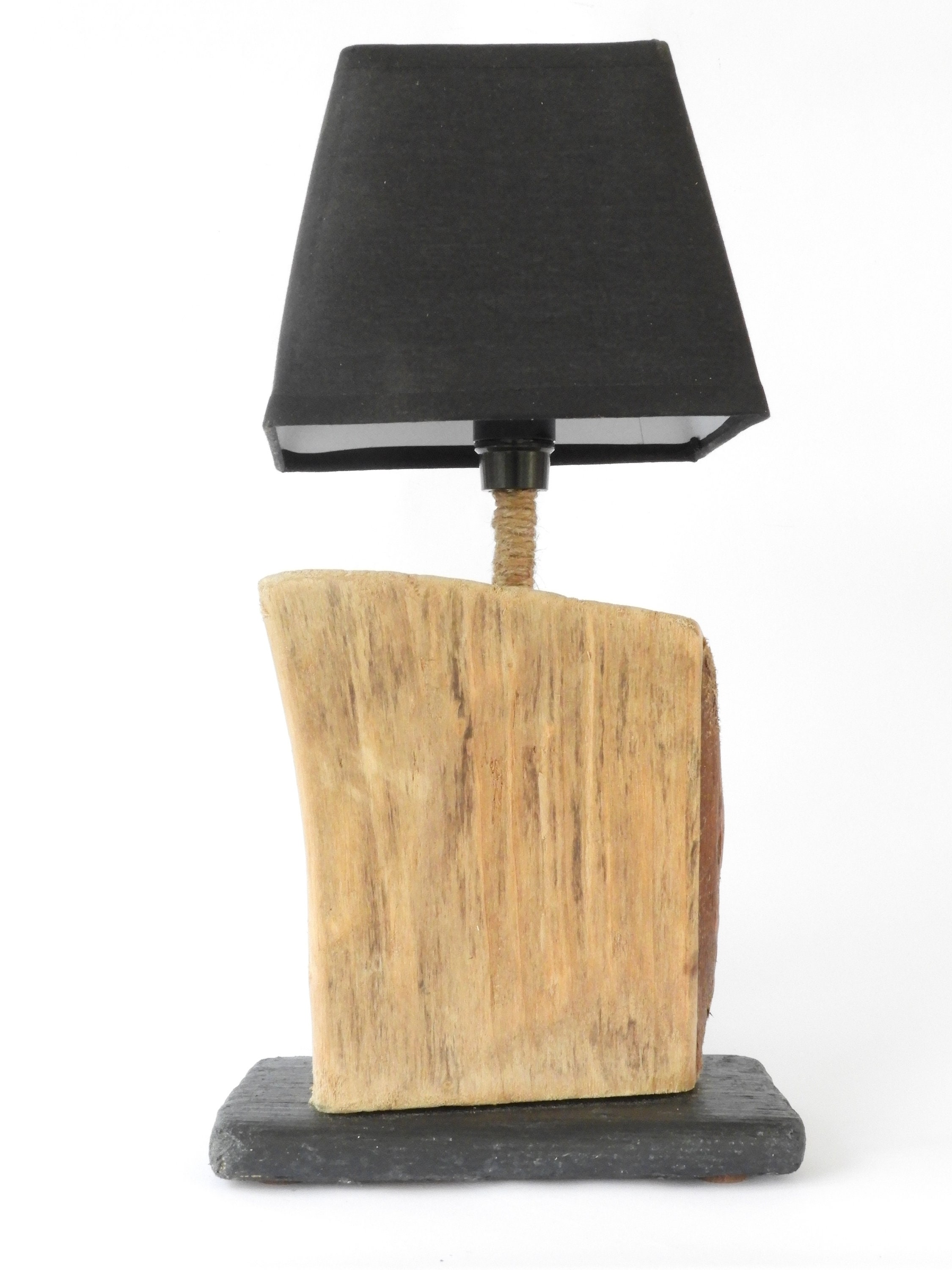 Lampe en Bois Flotté