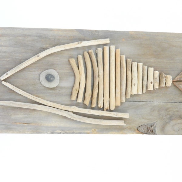 Sculpture naturelle poisson en bois flotté, Déco bois flotté, Sculpture en bois - France