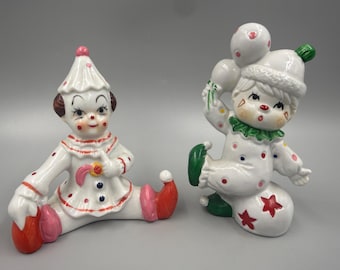 Par de figuras de payasos de cerámica vintage pintadas a mano, objetos de colección kitsch de mediados de siglo, decoración de estante para exhibición navideña