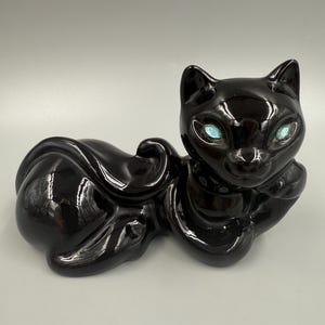 Cat / Vintage Black Cat Ceramic Figurine Jewel Eyes / Mid Century Black Cat / Ceramic Glossy Black Cat 1950s / Rhinestone Eyes Black Cat MCM