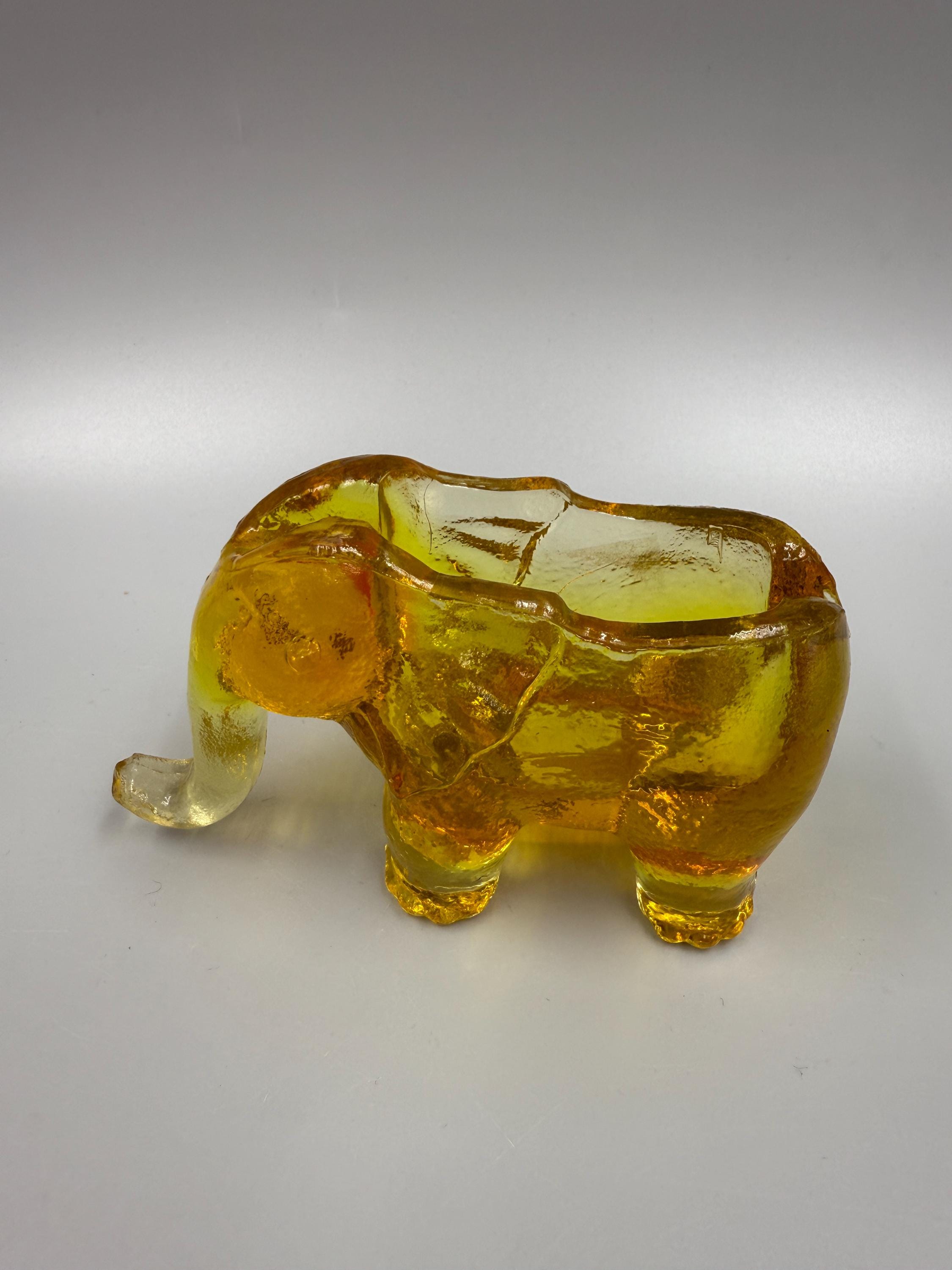 Kanawha Glass Elephant - Etsy