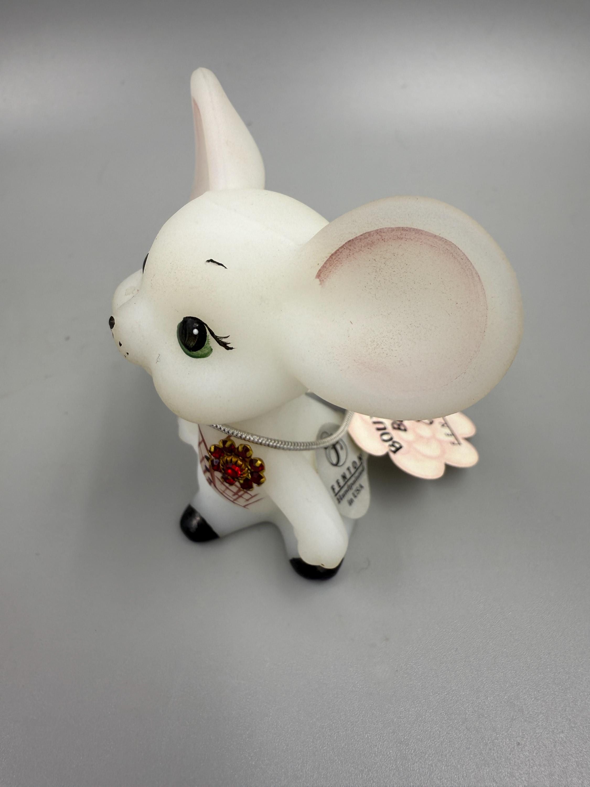 Vintage Fenton Boutonniere Buddy Mouse Satin Glass Mouse Figurine