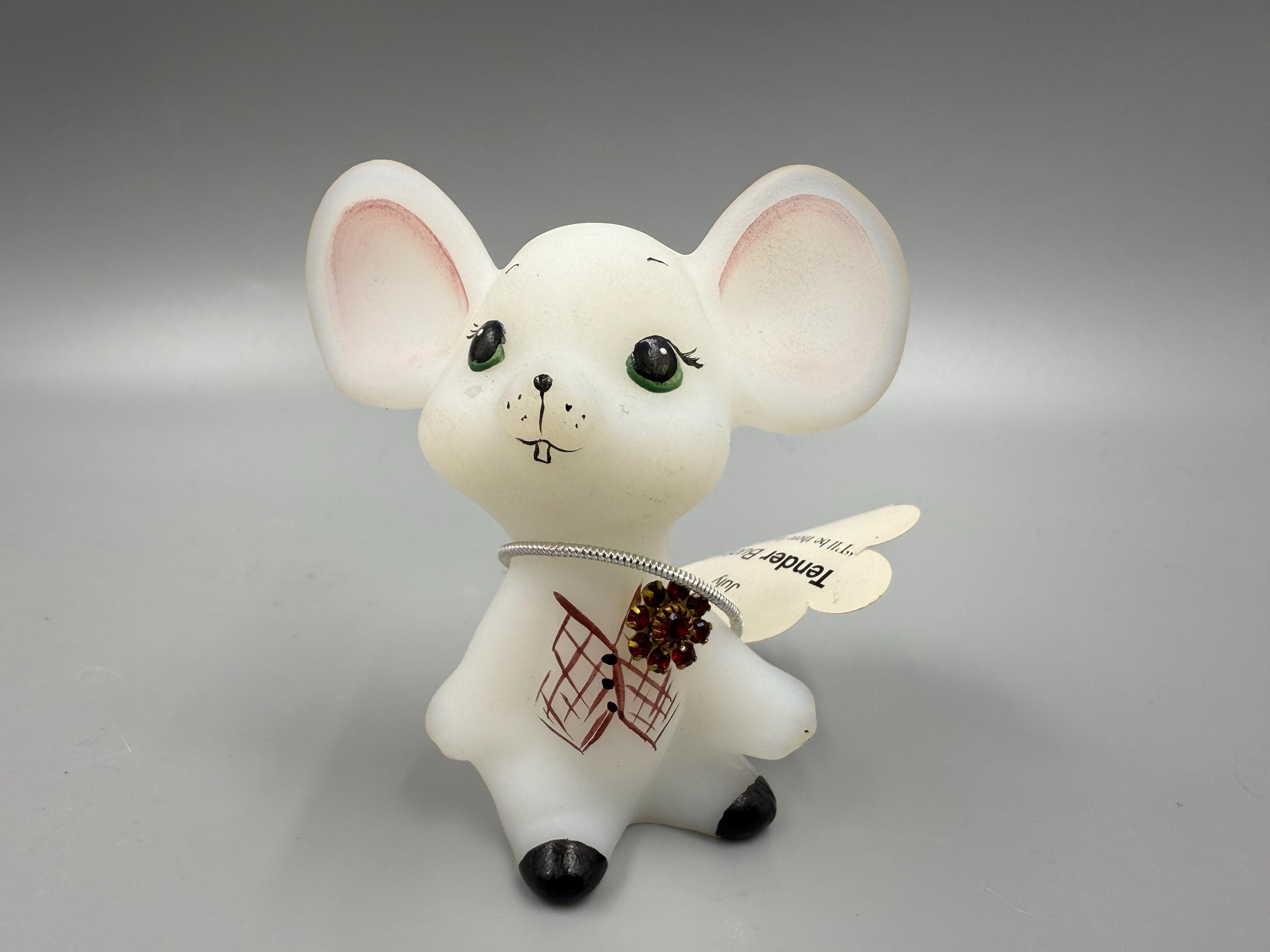Fenton Boutonniere Buddy - Etsy