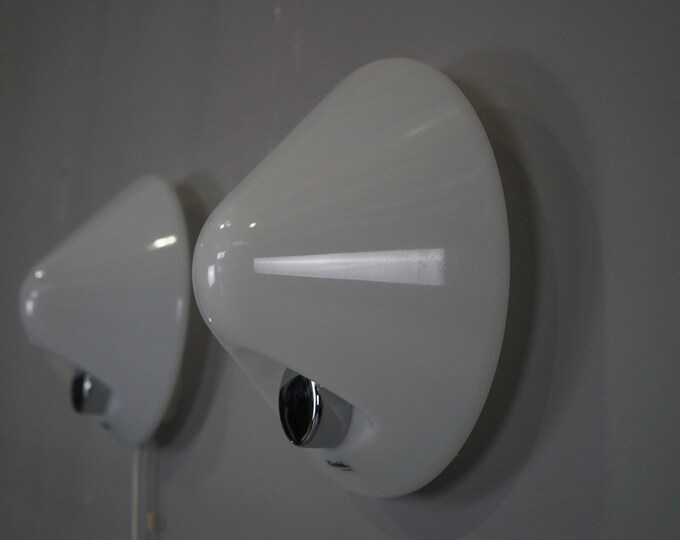 Wall lights by Guzzini, 1970s, Italy, set of 2