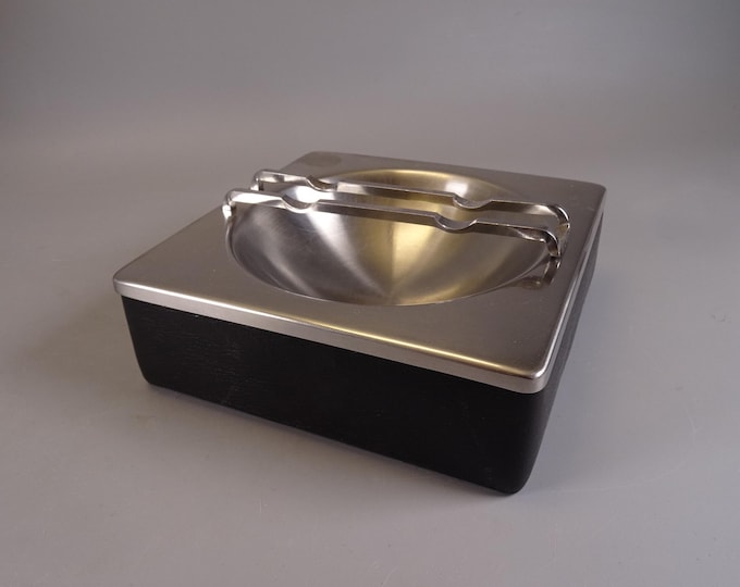 Vintage design ashtray square shape from the 1970s