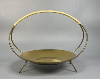 Wine bottle holder and tray from the 1960s, made of aluminum