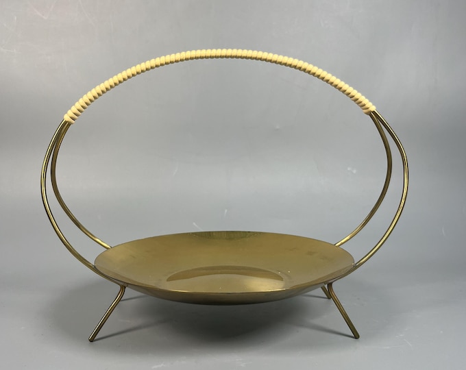 Wine bottle holder and tray from the 1960s, made of aluminum