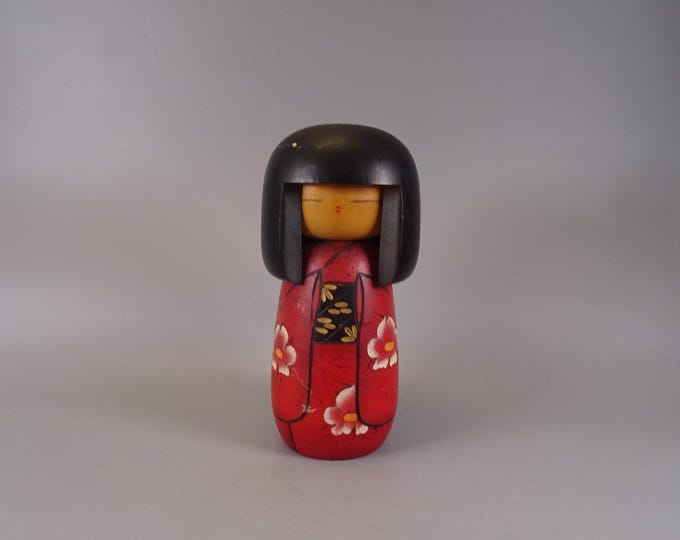 Kokeshi doll wooden figure from Japan vintage, 70s -80s