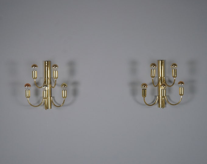 Set of 2 wall lights in gold with 5 bulbs in Hollywood Regency design