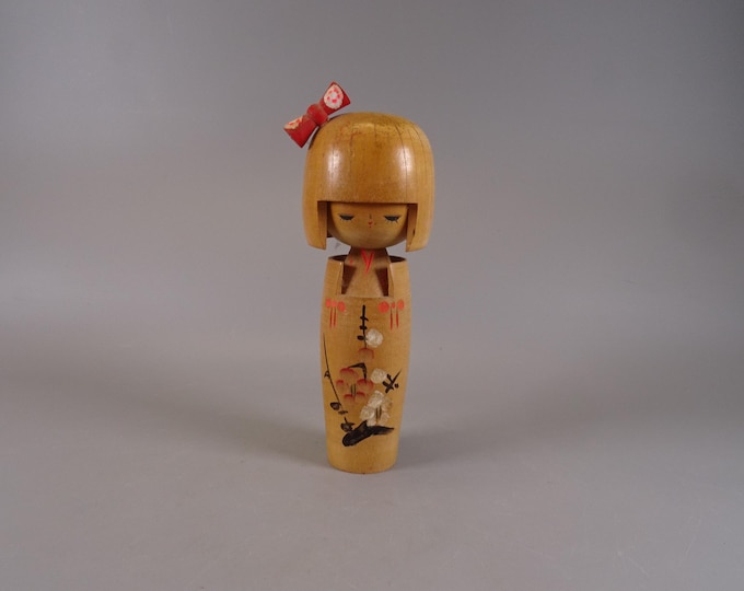 Kokeshi doll wooden figure from Japan vintage, 70s -80s
