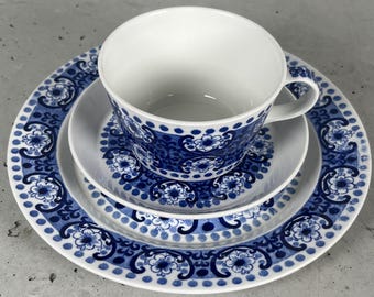 Vintage Arabia Ali Blue Finland Coffee Cup with Saucer and Cake Plate Designed by Raija Uosikkinen - Finnish Ceramics