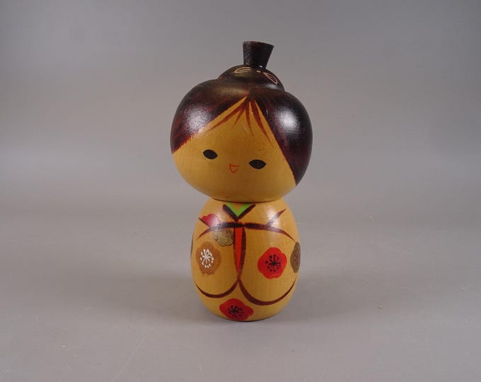 Kokeshi doll wooden figure from Japan vintage, 70s -80s