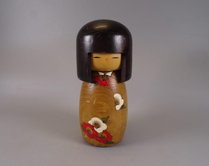 Kokeshi doll wooden figure from Japan vintage, 70s -80s