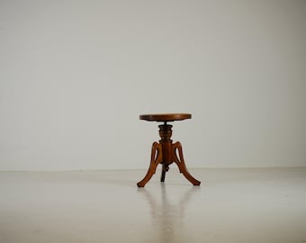 Oak piano stool with Viennese cane webbing
