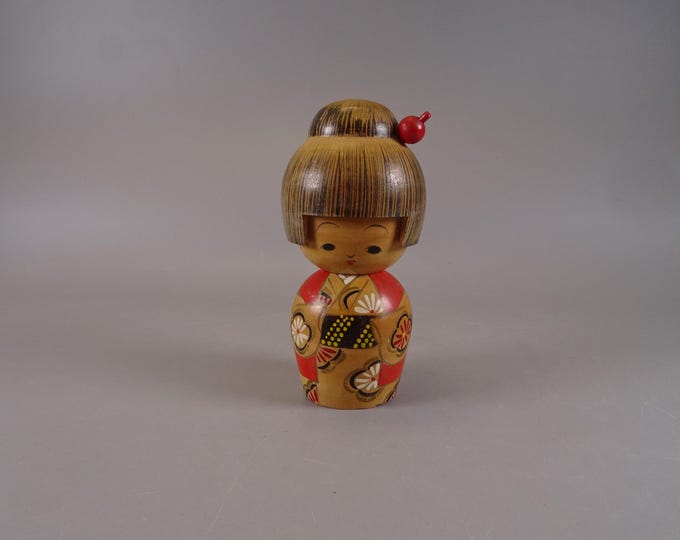Kokeshi doll wooden figure from Japan vintage, 70s -80s