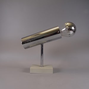 Table lamp by   Enrico Troncani  Mailand  made in Italy  1970s Space Age  Design