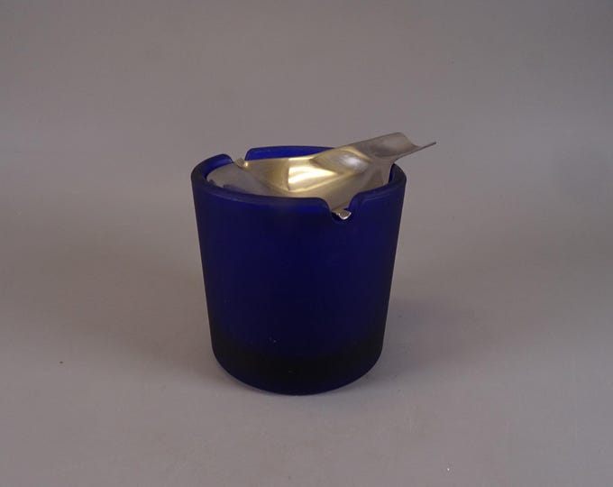Wagenfeld tilting ashtrays from WMF Blau Glas with stainless steel insert