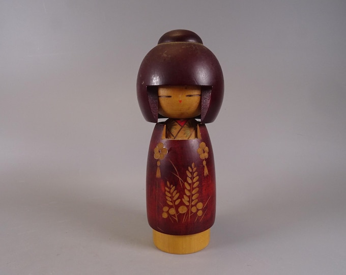 Kokeshi doll wooden figure from Japan vintage, 70s -80s